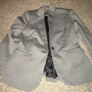 Gray pattern blazer